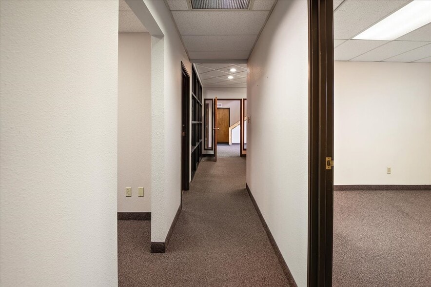 More Photos Of 2850 W Serendipity Cir, Colorado Springs Medical For Sale