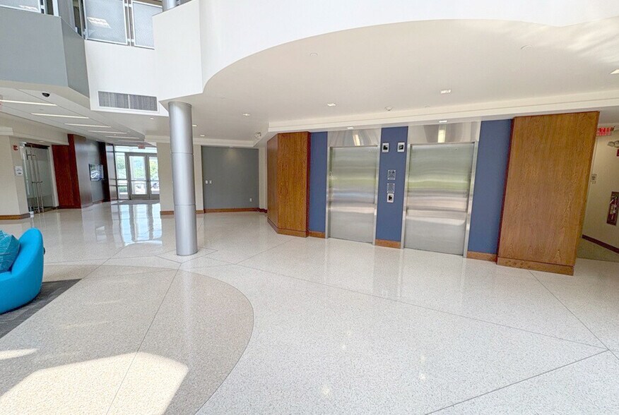 More Photos Of 7 Great Valley Pky, Malvern Office For Lease