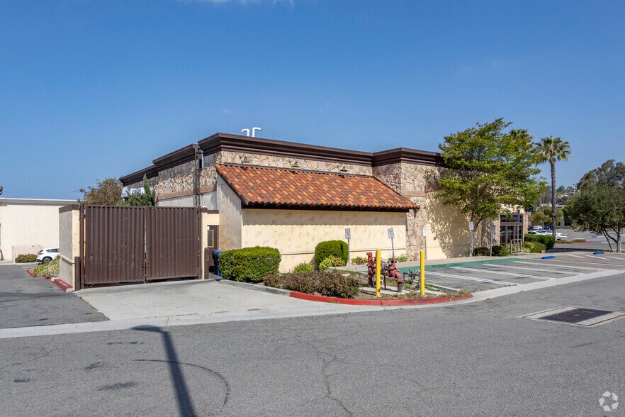 More Photos Of 2217-2739 Vista Way, Oceanside Unknown For Lease