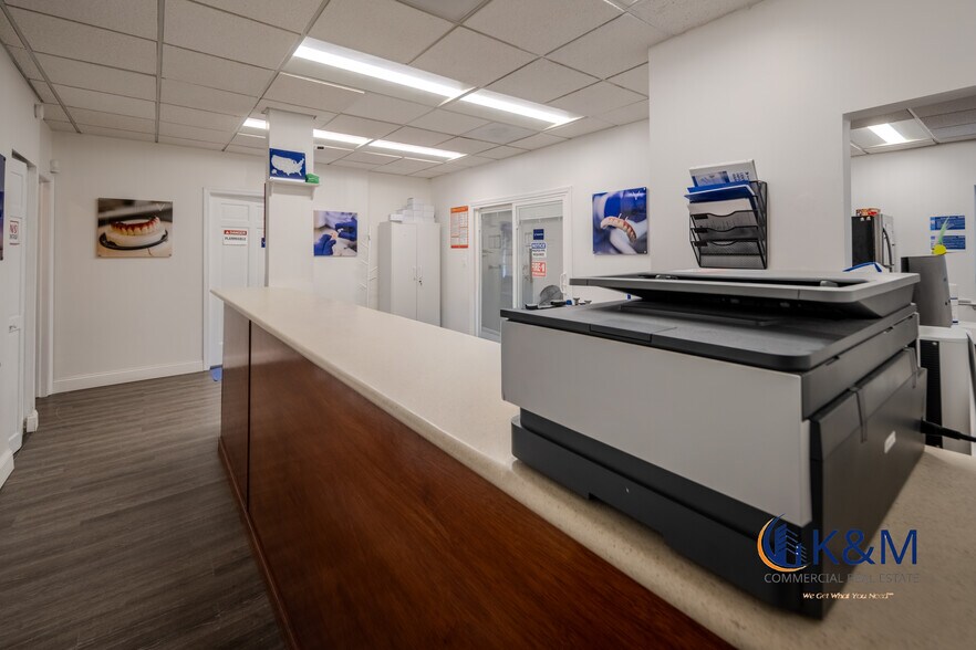 More Photos Of 4609 Pinecrest Office Park Dr, Alexandria Medical For Sale