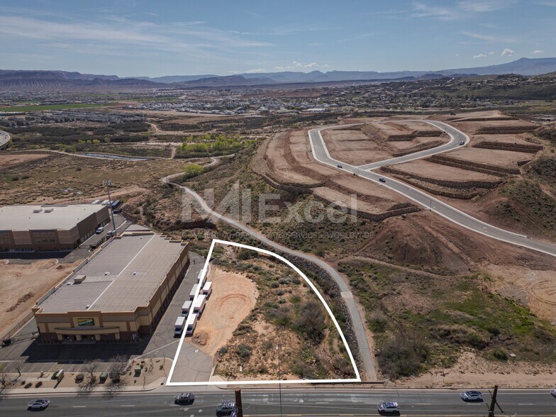 More Photos Of Approx 1990 E Riverside Dr, St George Land For Sale