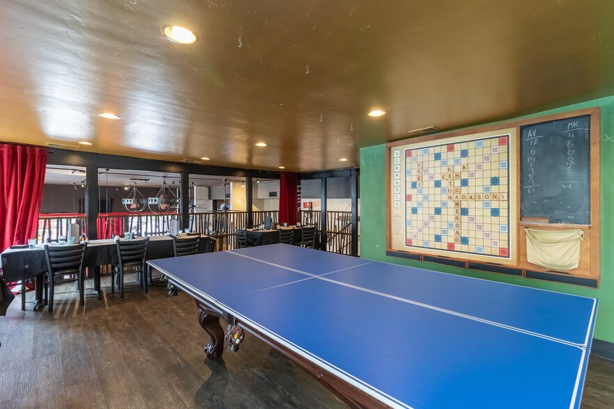 More Photos Of 102 S State St, Ukiah Storefront Retail Office For Sale