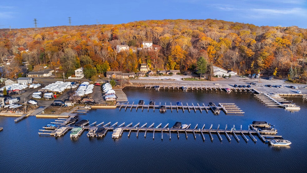 More Photos Of 148 Route 181, Lake Hopatcong Apartments For Sale