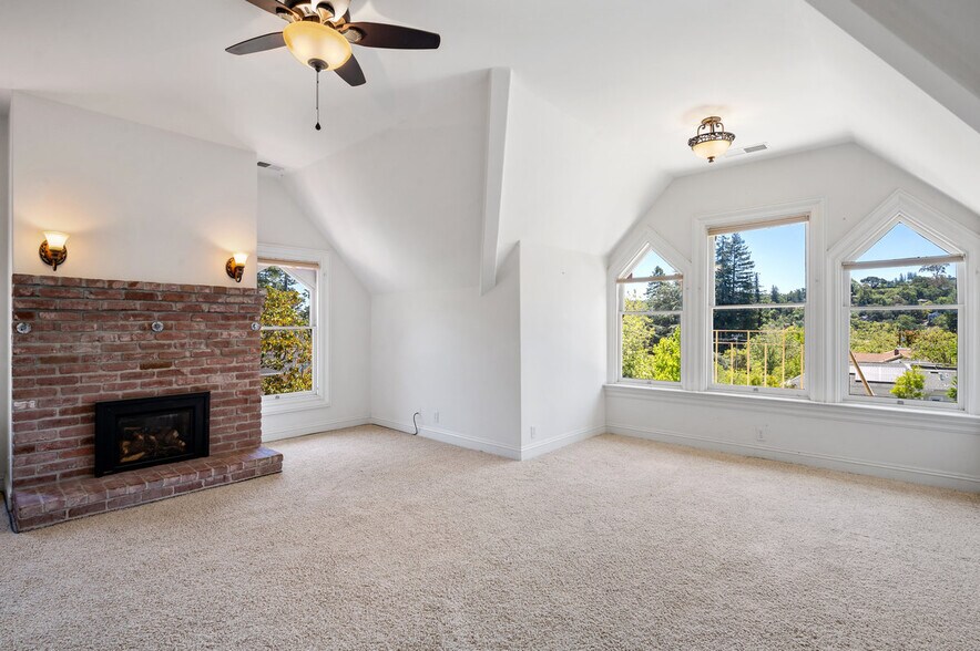 More Photos Of 333 G St, San Rafael Apartments For Sale