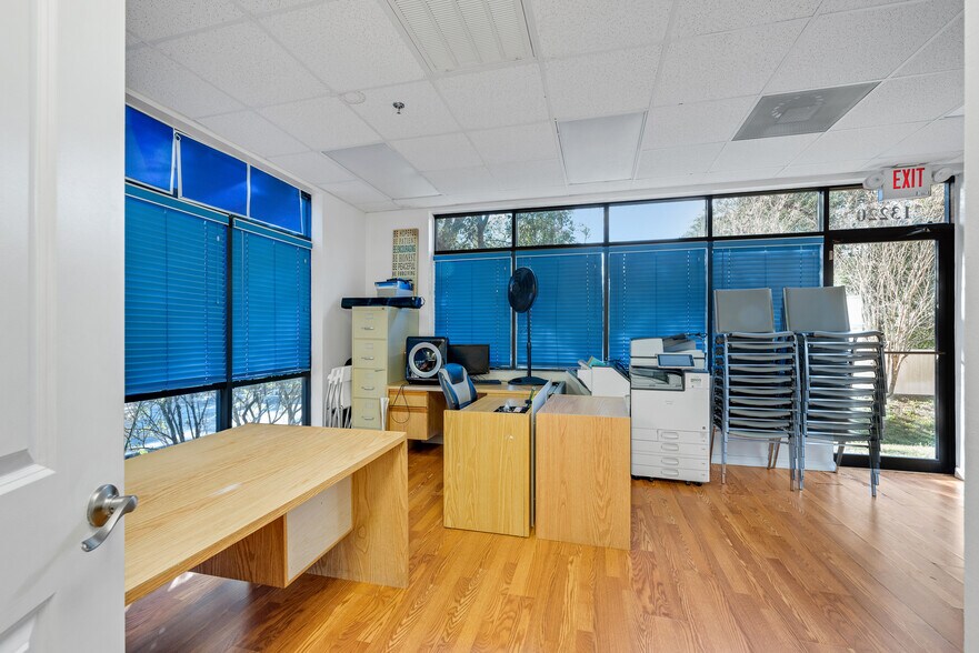 More Photos Of 13220-13280 N 56th St, Temple Terrace Medical For Sale