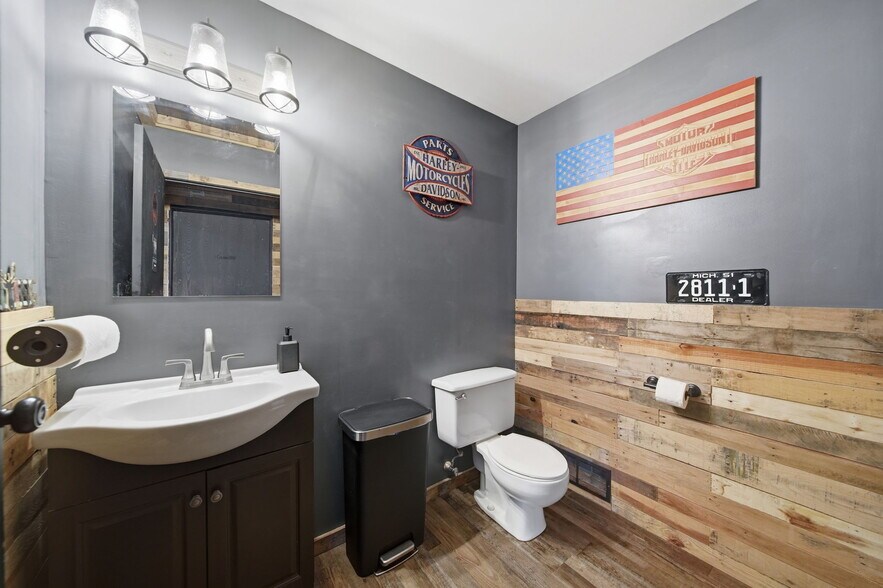 More Photos Of 2768 W Carleton Rd, Hillsdale Specialty For Sale