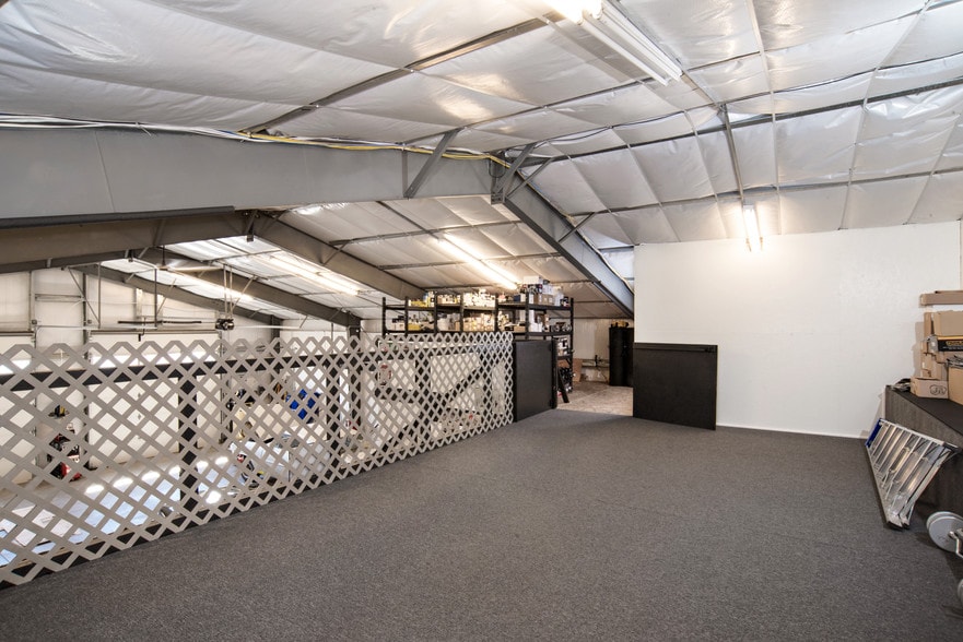 More Photos Of 2222 Mustang Dr, Silt Industrial For Lease
