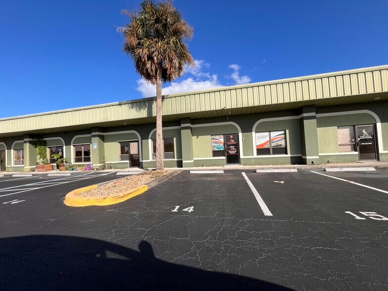 More Photos Of 11000 Metro Pky, Fort Myers Warehouse For Sale