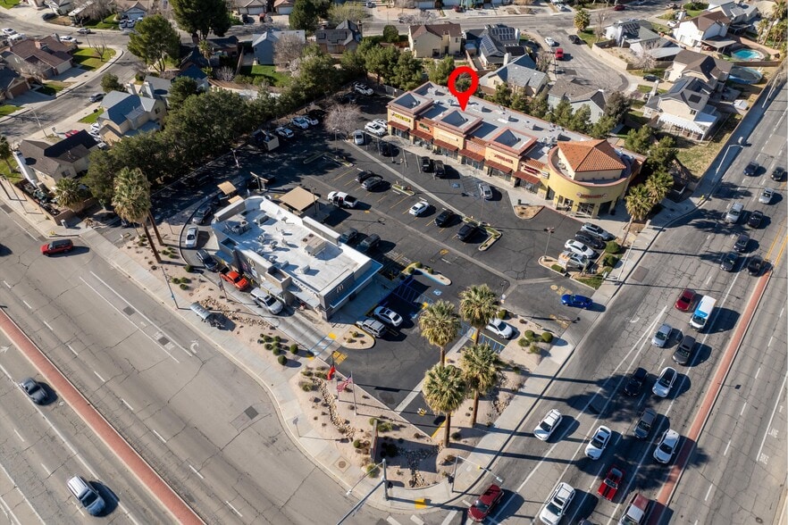 More Photos Of 42815 30th St W, Lancaster Storefront For Lease