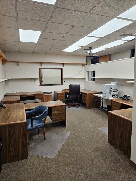 More Photos Of 150 Industrial Ave, Azle Bank For Lease