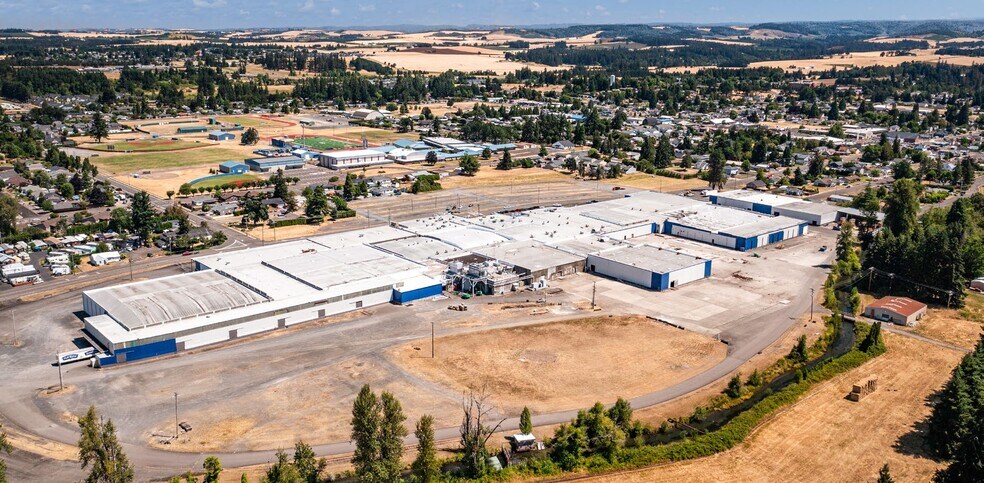 Primary Photo Of 930 W Washington St, Stayton Warehouse For Lease