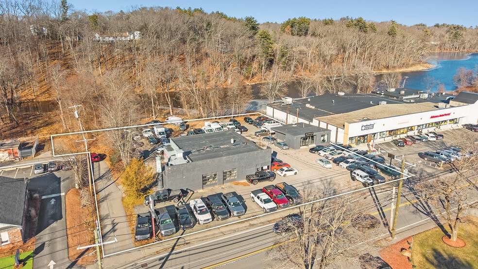 Primary Photo Of 76 Powder Mill Rd, Maynard Auto Repair For Sale