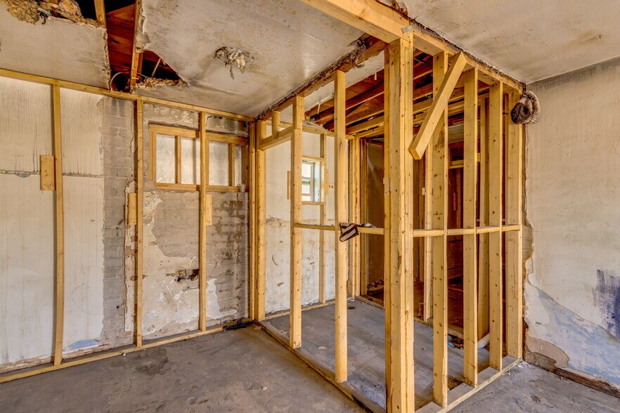 More Photos Of 2505-2509 E Monroe St, Phoenix Apartments For Sale