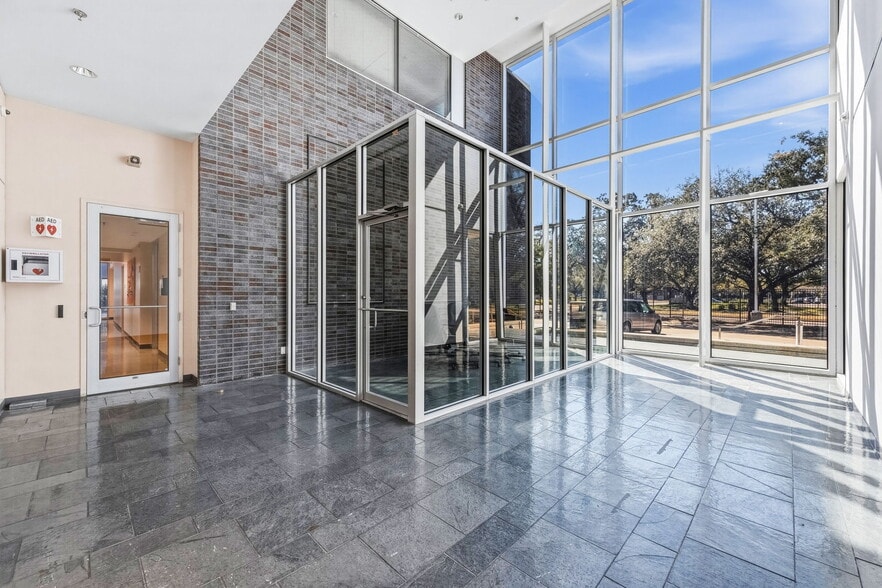 More Photos Of 5999 Savoy Dr, Houston Schools For Sale