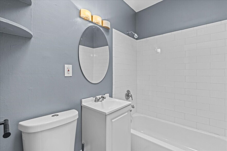 More Photos Of 816 Collings Ave, Collingswood Apartments For Sale