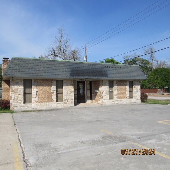 Primary Photo Of 14310 Highway 6, Santa Fe Office For Sale