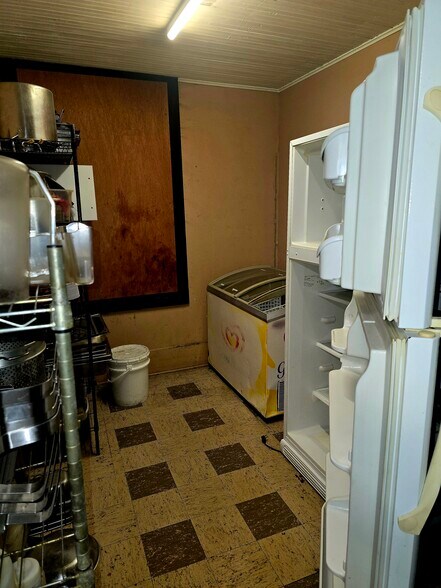 More Photos Of 401 Main St, Tarkio Restaurant For Sale