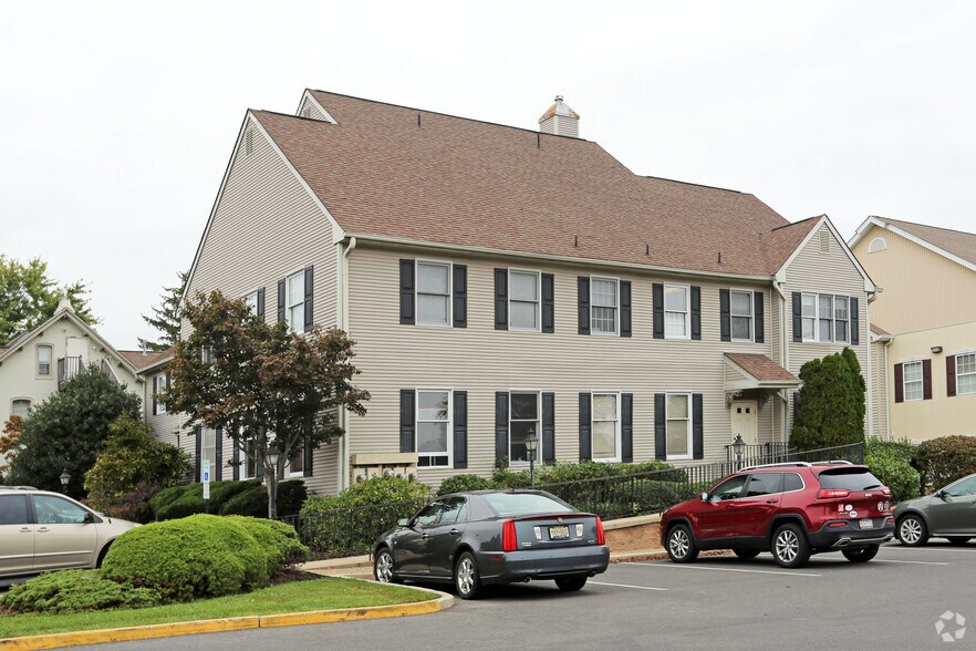 More Photos Of 1217 N Church St, Moorestown Medical For Sale