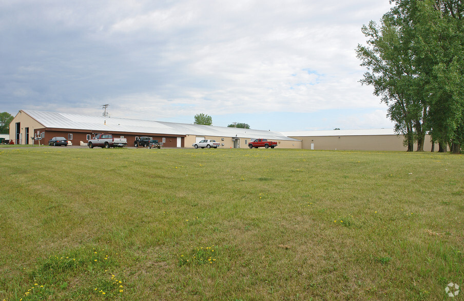 Primary Photo Of 1391 11th Ave SW, Forest Lake Warehouse For Sale