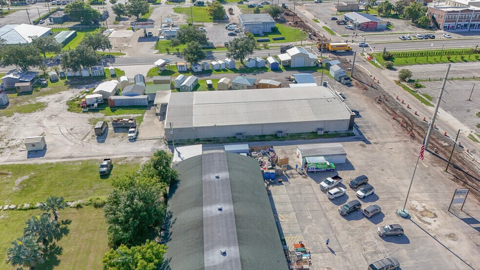 More Photos Of 14 W Hickory St, Arcadia Freestanding For Lease