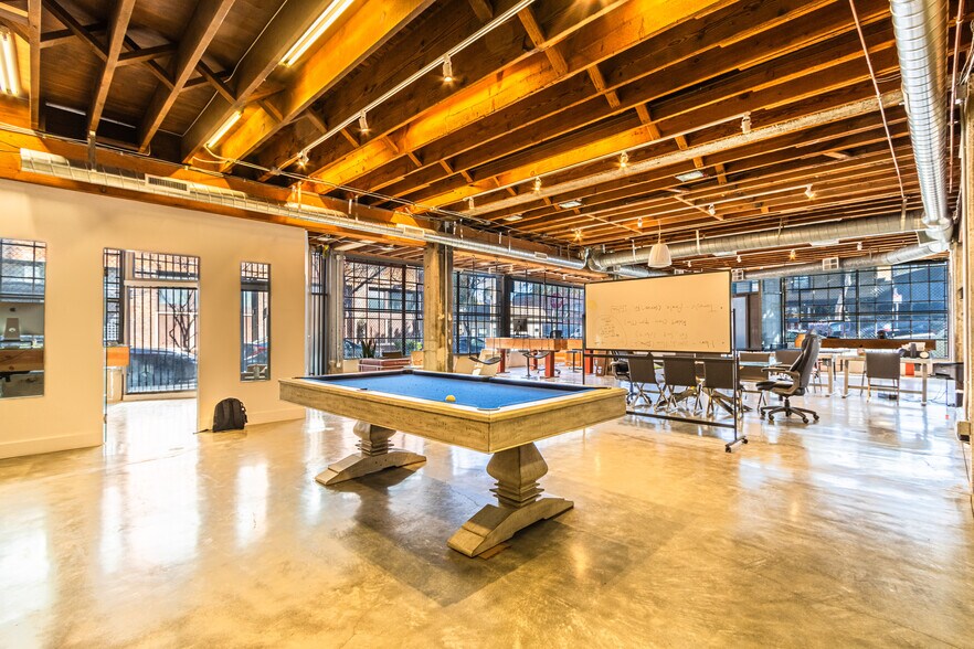 More Photos Of 1122-1126 Folsom St, San Francisco Industrial For Sale