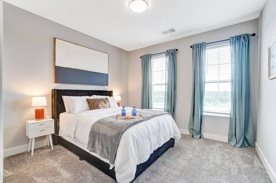 More Photos Of 2875 Olentangy River Rd, Columbus Apartments For Lease