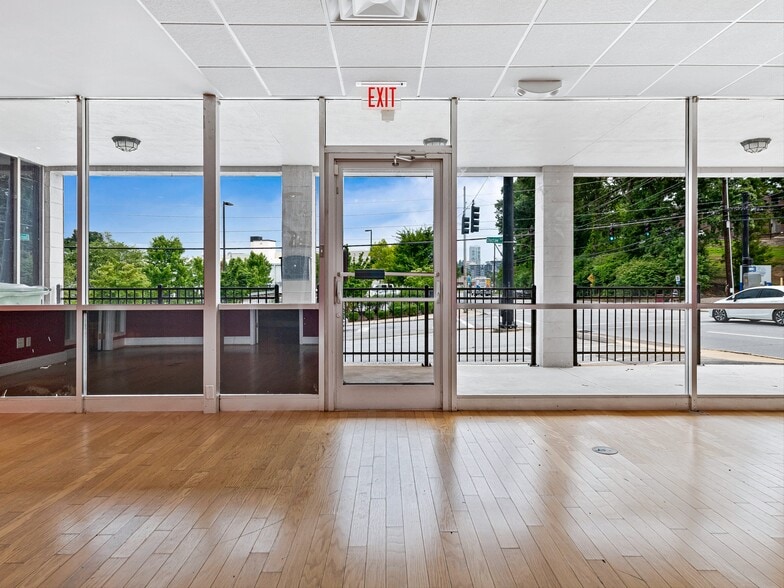 More Photos Of 373 Biltmore Ave, Asheville Medical For Lease