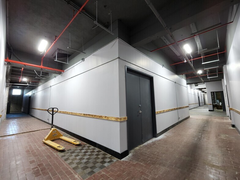 More Photos Of 845-873 S 55th St, Philadelphia Warehouse For Lease