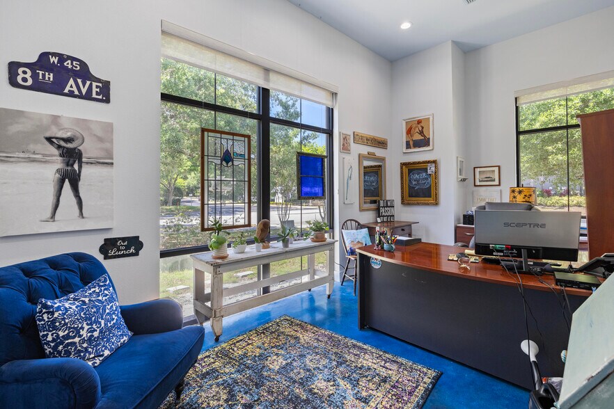 More Photos Of 960 International Pky, Lake Mary Medical For Sale