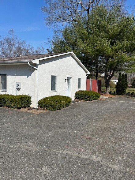 Primary Photo Of 395 Millstone Rd, Clarksburg Light Distribution For Lease