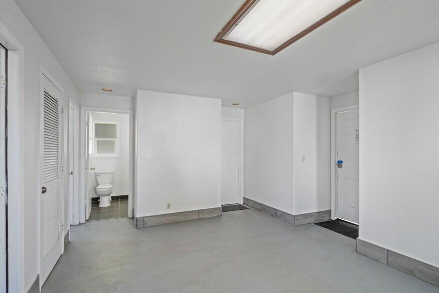 More Photos Of 3310 Harrison Ave, Centralia Land For Sale