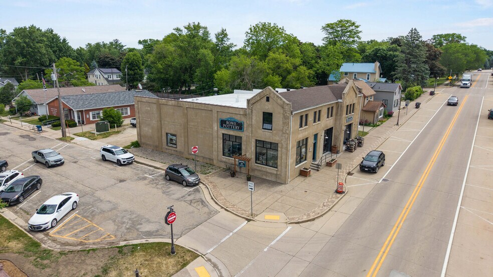 More Photos Of 108-110 E Main St, Cambridge Storefront For Sale