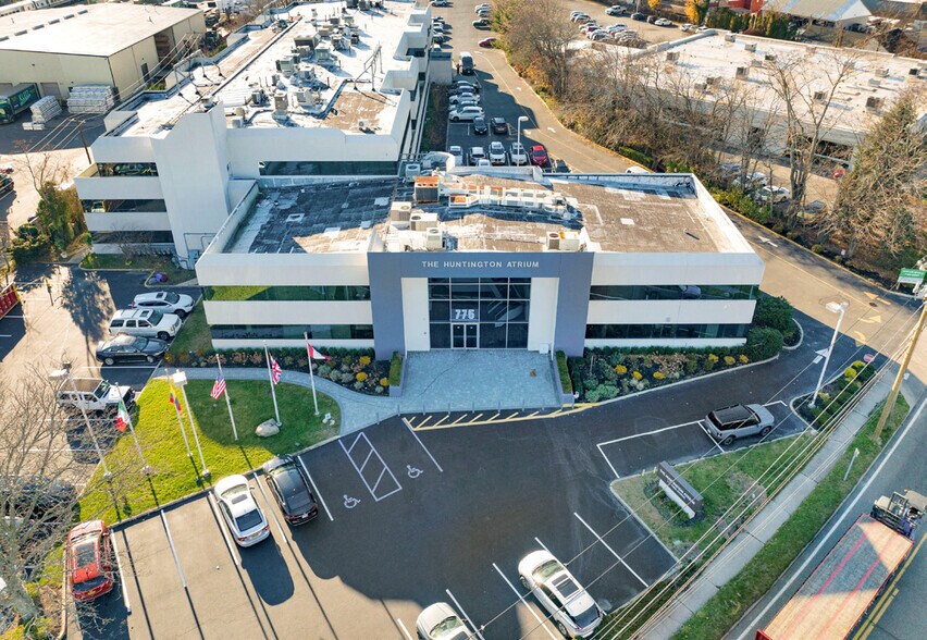 More Photos Of 775 Park Ave, Huntington Medical For Lease