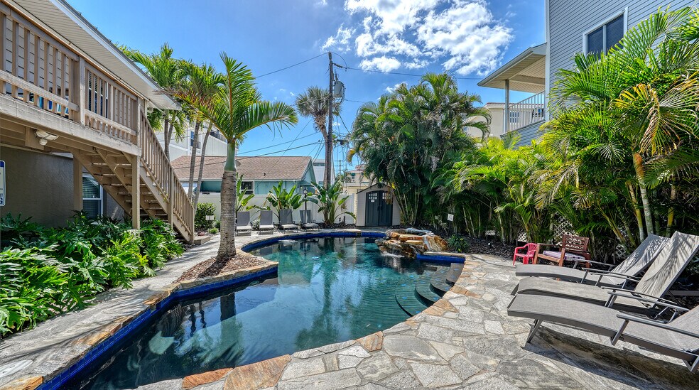 More Photos Of 5610 AVENIDA DEL MARE, Sarasota Specialty For Sale