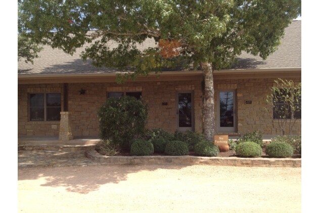 More Photos Of 11183 Circle, Austin Office For Lease