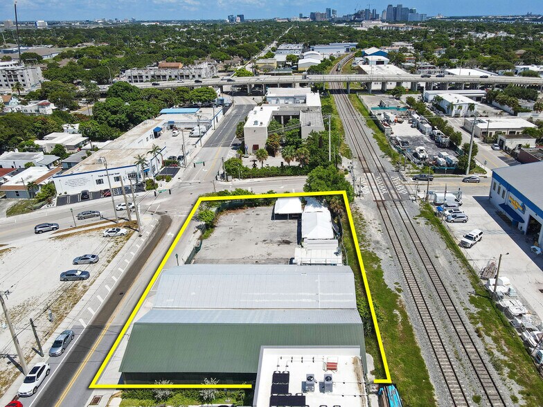 More Photos Of 4200 Georgia Ave, West Palm Beach Industrial For Lease