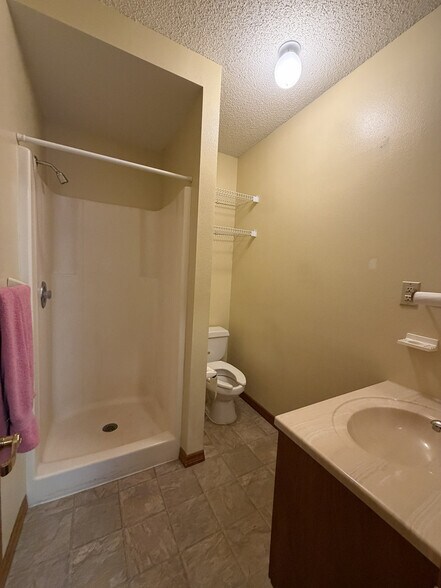 More Photos Of 1400 W Oak St, Kissimmee Medical For Sale