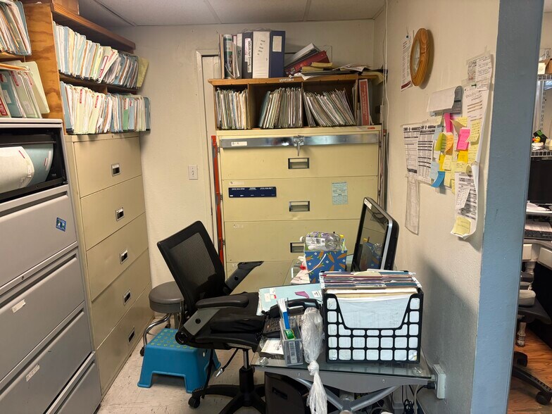 More Photos Of 4760 S Figueroa St, Los Angeles Healthcare For Sale