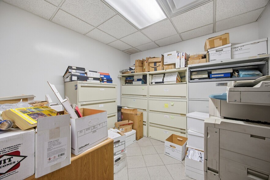 More Photos Of 38-56 11th Street, Long Island City Industrial For Sale