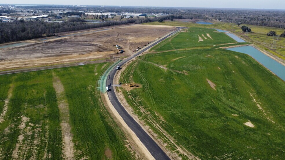 More Photos Of Industriplex Ave, Geismar Land For Sale