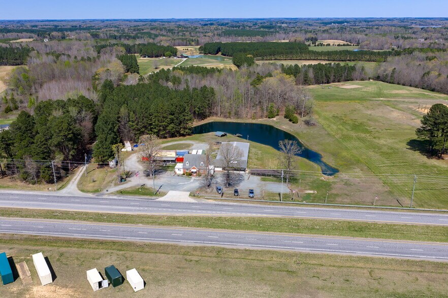 More Photos Of 6663 Highway 58, Buffalo Junction Storefront Retail Office For Sale