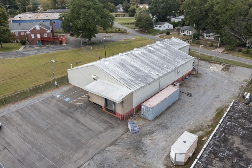 More Photos Of 1444 W Airline Ave, Gastonia Warehouse For Sale