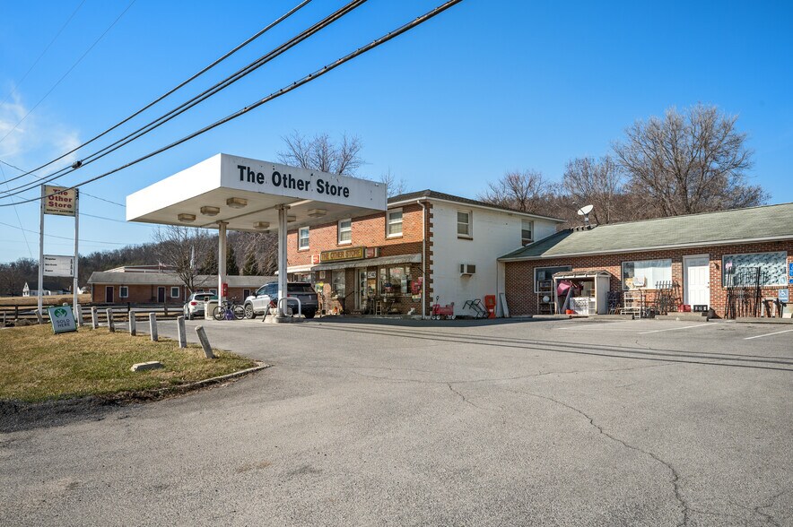 Primary Photo Of 2740 Northwestern Pike, Winchester General Retail For Sale