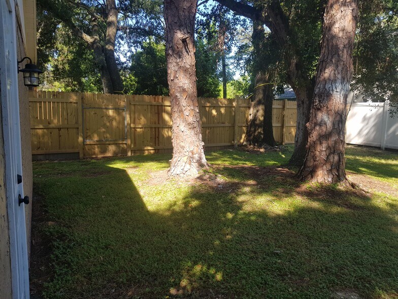More Photos Of 311 58th Ave E, Bradenton Apartments For Sale