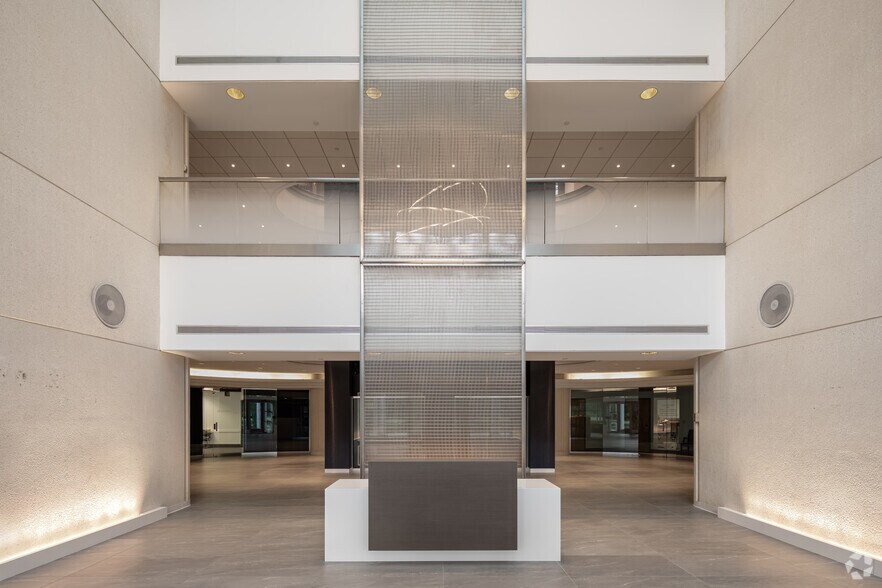 More Photos Of 371 Hoes Ln, Piscataway Office For Lease