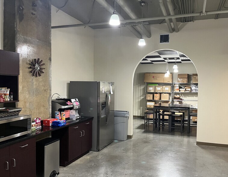 More Photos Of 1120 E Kennedy Blvd, Tampa Medical For Sale