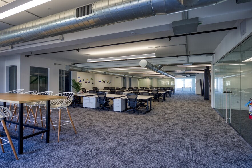 More Photos Of 209-223 Castro St, Mountain View Office For Sale