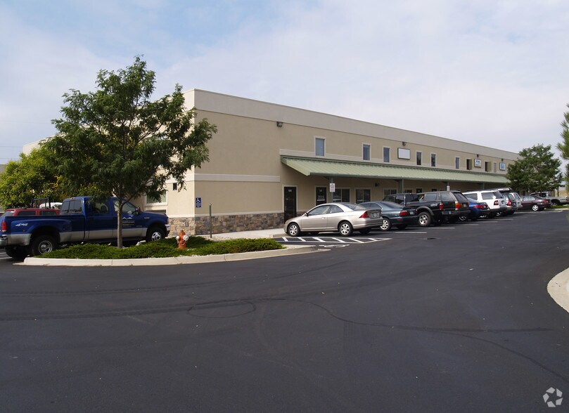 More Photos Of 520-536 W 66th St, Loveland Light Manufacturing For Sale