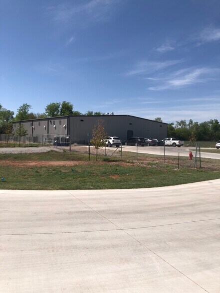 More Photos Of 501 E Hefner Rd, Oklahoma City Land For Sale