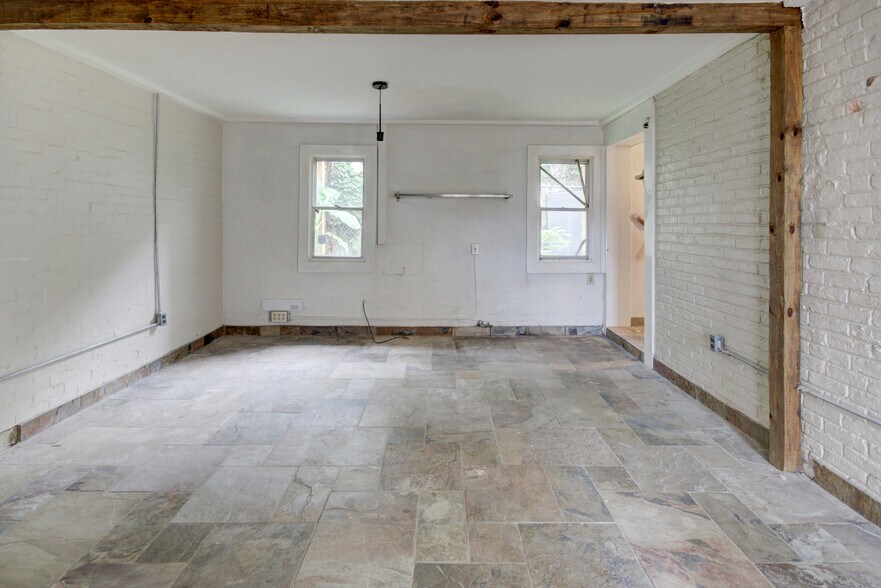 More Photos Of 239 Westheimer Rd, Houston Office Residential For Sale